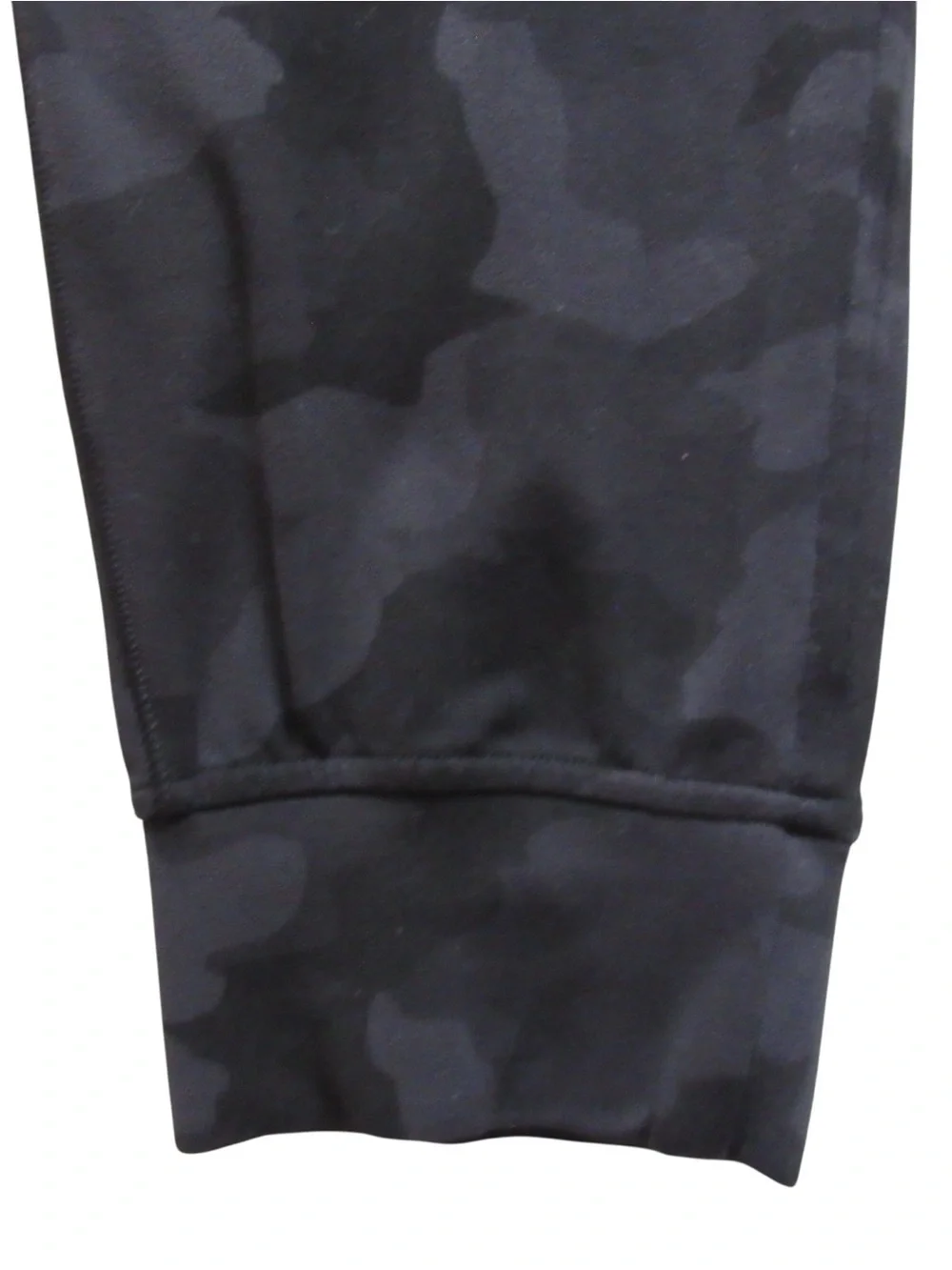 Lululemon Ready to Rulu Jogger Pants 8 Black Camo Soft Sweat Wicking Athletic